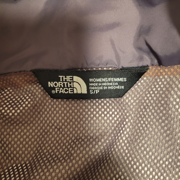 The North Face Resolve Rain Jacket Women's - Picture 5 of 9